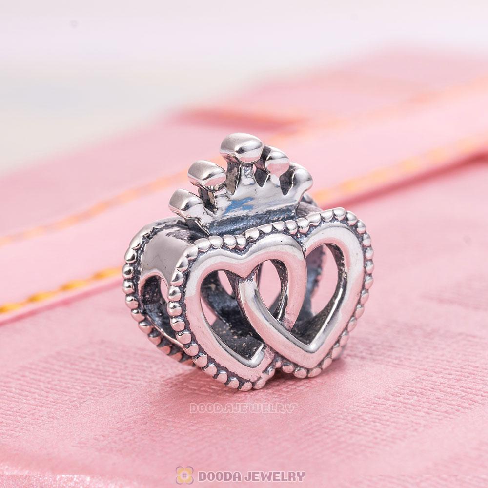 United Regal Hearts Charm