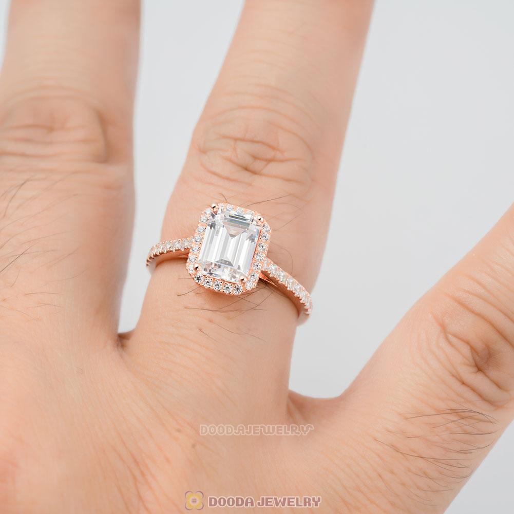 Rose Gold Zircon Rounded Square Geometric Ring